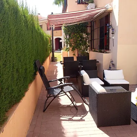 A Quiet House In The Neighborhood Of Urbanizacion Club Salino Nyaraló Torrevieja